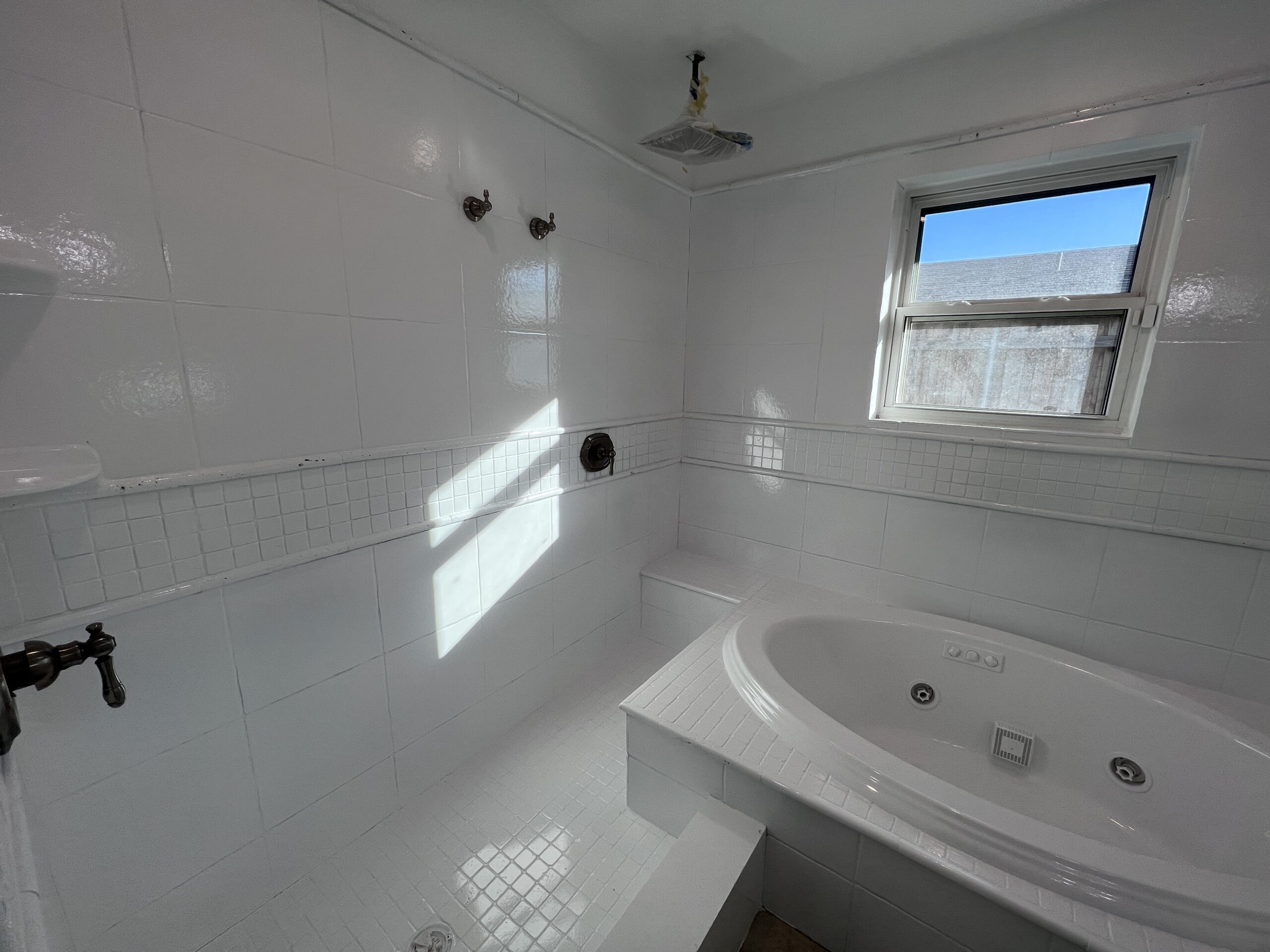 Image showing Ideal Resurfacing and Flooring bathroom refinishing services.